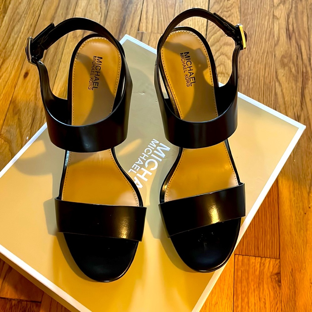 Michael Kors Claudia